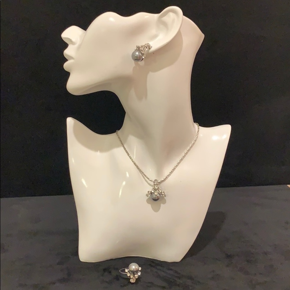 High quality pearls custom jewelry set